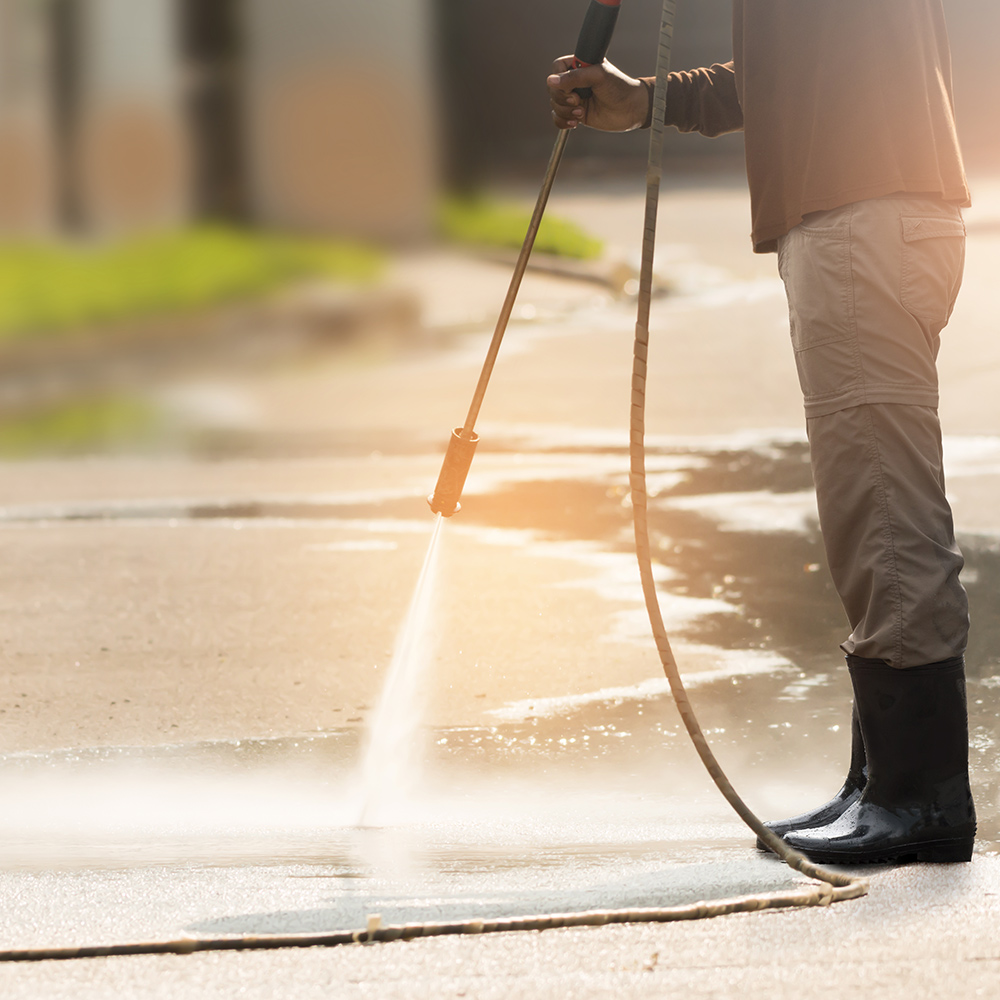 Pool Deck Cleaning