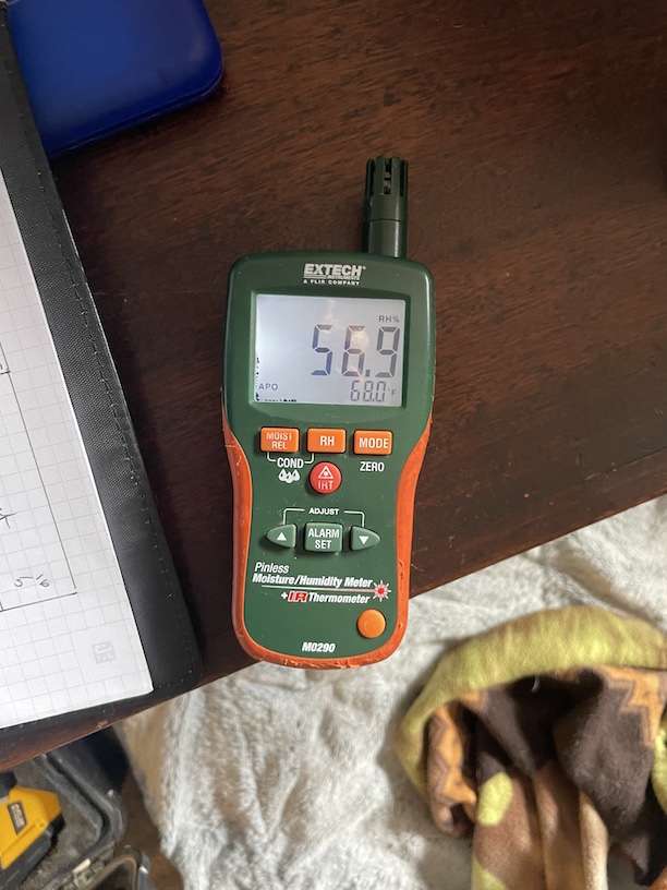 Image of a thermohygrometer, that reads relative humidity and temperature.